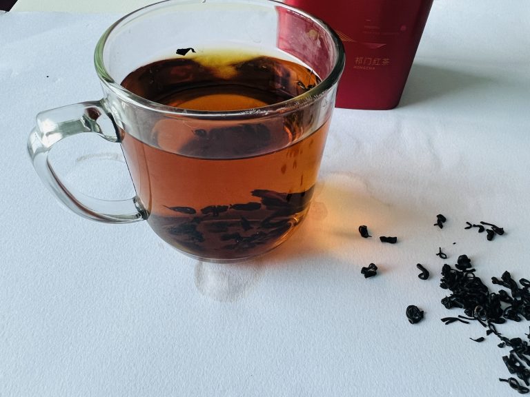 chemical composition of black tea